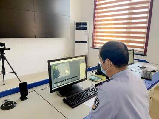 淄博桓台交警重拳出击 利用科技手段严查报废车上路