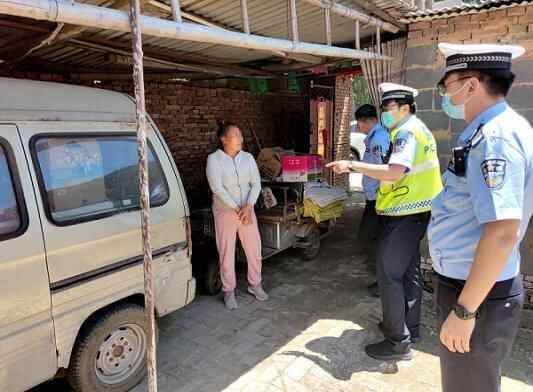 淄博桓台交警重拳出击 利用科技手段严查报废车上路