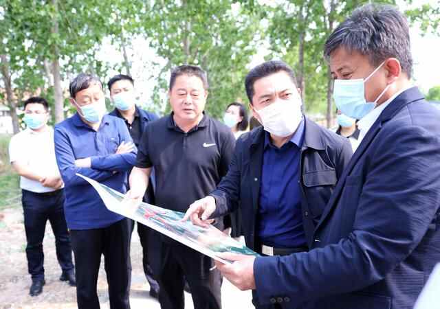 高青县县委书记刘学圣到常家镇调研