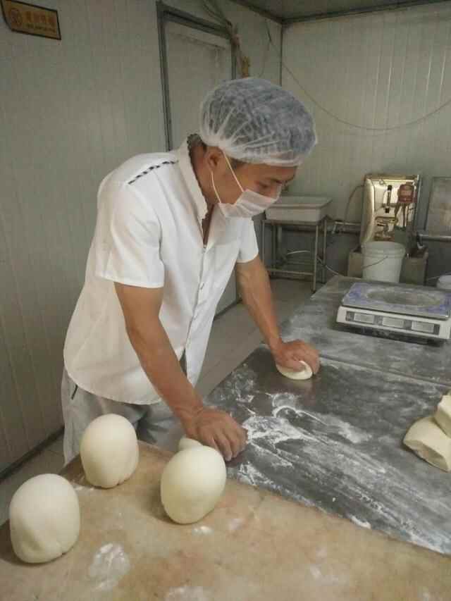 临淄美食一绝：“杠香”馒头