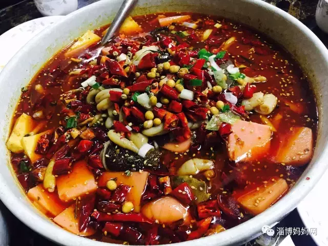 淄博这些天天排队的胡同美食，一想到就流口水！你吃过几种？