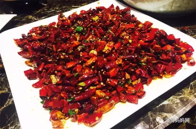 淄博这些天天排队的胡同美食，一想到就流口水！你吃过几种？