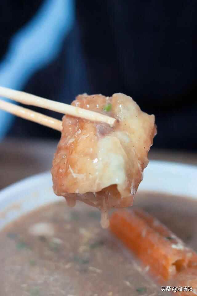 临淄也有了正宗的糁，一根油条一碗汤，温暖你整个冬天