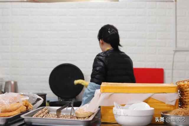 临淄也有了正宗的糁，一根油条一碗汤，温暖你整个冬天