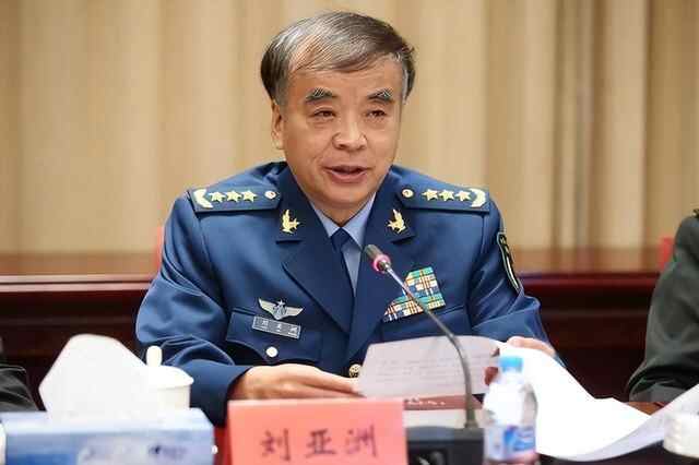 台儿庄会战张自忠树威：忍痛**强奸民女的手下爱将
