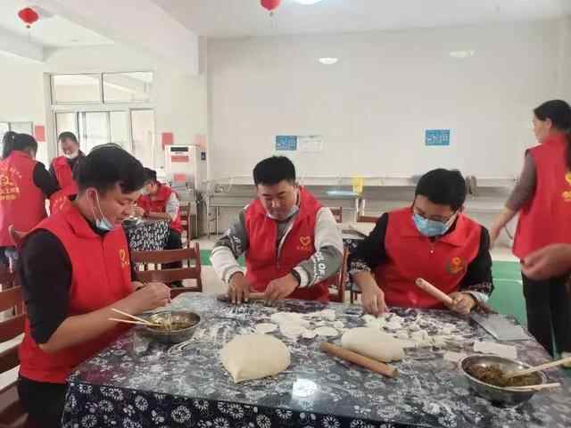 九九重阳情 网格暖人心——山亭区网格员开展重阳节献爱心活动