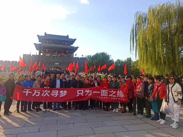 金秋寻梦！＂一碗黄花牛肉面＂为台儿庄古城带来了一场旅游热潮！