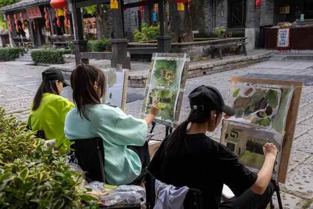总有你未曾见过的绝美风景，秋季来台儿庄古城采风写生