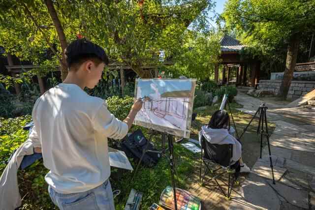 总有你未曾见过的绝美风景，秋季来台儿庄古城采风写生