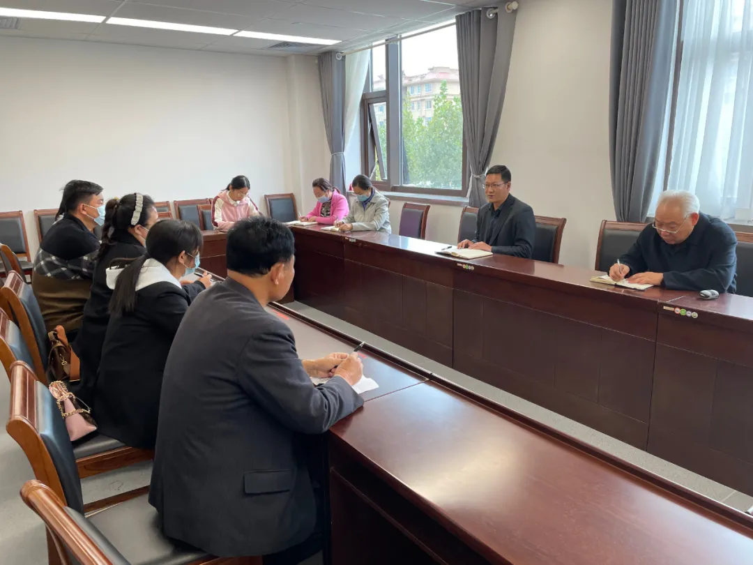 山亭区司法局召开新任专职人民调解员培训会