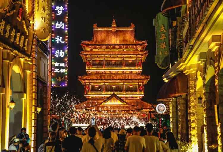台儿庄古城入选第一批国家级夜间文化和旅游消费集聚区