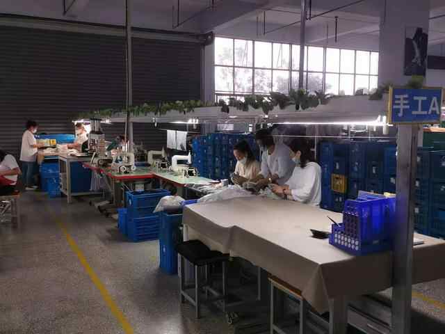 亚瑟士高端装备成枣庄峄城区服装饰品产业集群“领头羊”