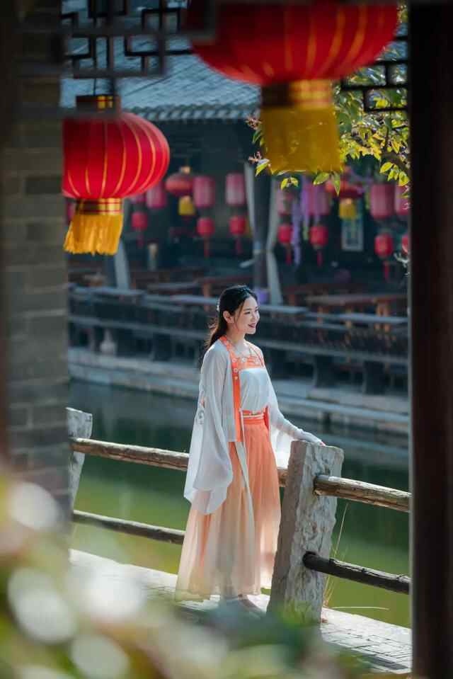 汉服游园，台儿庄古城圆你一场跨越千年的穿越梦！