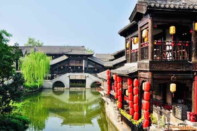 台儿庄，风景不输于江南任何一个古镇，却有着令人神经颤抖的历史