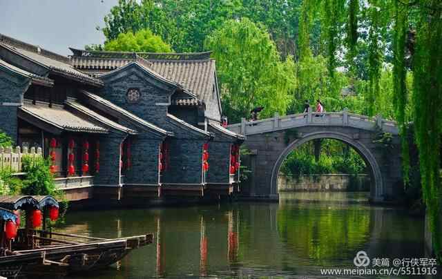 台儿庄，风景不输于江南任何一个古镇，却有着令人神经颤抖的历史