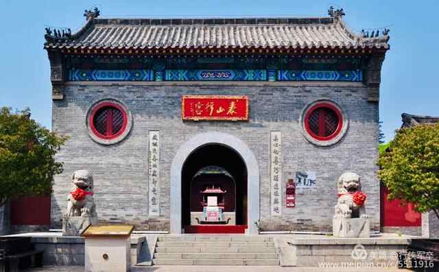 台儿庄，风景不输于江南任何一个古镇，却有着令人神经颤抖的历史