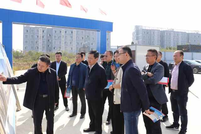 薛城区属国企重点工作现场观摩会召开