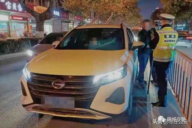 薛城交警重拳出击 开展周末酒驾醉驾专项整治行动