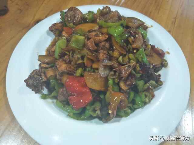 山东省枣庄市齐鲁美食一览表！请问你吃过几样？