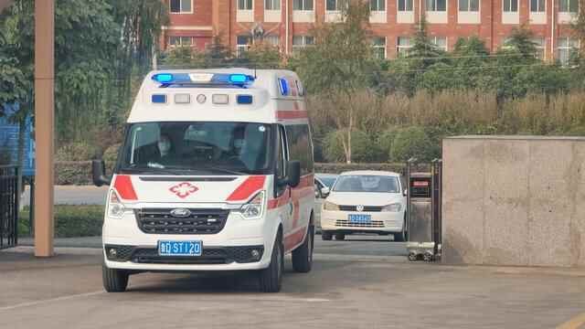 山亭区开展非冷链集装箱货物核酸检测结果阳性应急演练