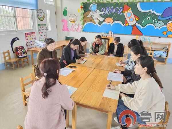 枣庄市山亭区冯卯镇中心幼儿园开展送教帮扶活动