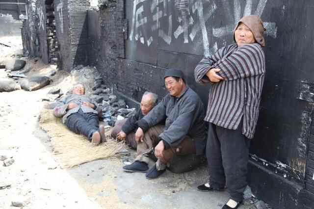 大运河畔拍戏忙电视连续剧《台儿庄》片场见闻