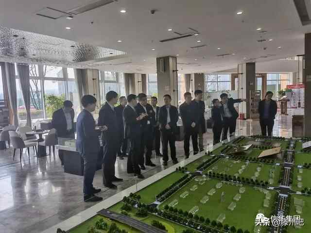 山东财金集团、中铁建工集团考察组到信华集团调研