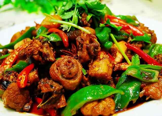 枣庄哪道菜最好吃？经过评选，这5道鲁菜鲜浓味美，你吃过几种？