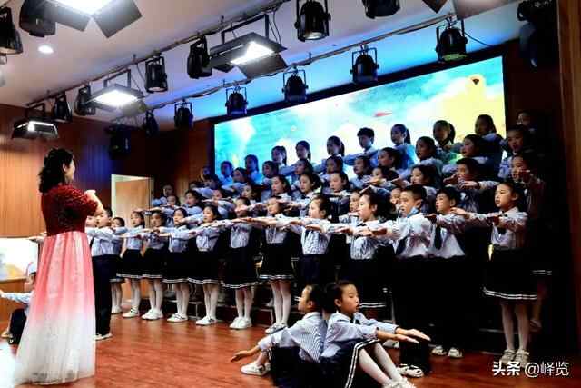 峄城经济开发区实验小学“庆六一”暨转隶一周年庆典活动举行