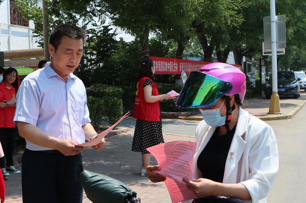 滕州市界河镇开展民族宗教政策法规学习月宣传活动