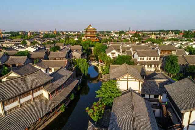 坐稳，扶好，深呼吸！台儿庄古城夏日航拍美炸了！