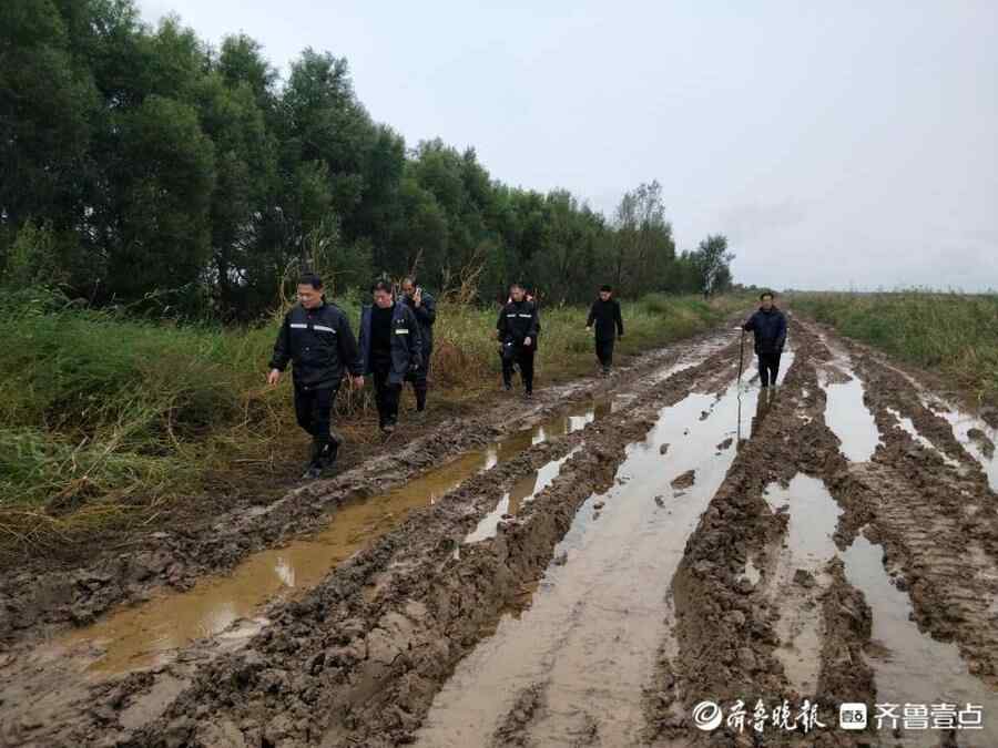 河口区三方携手护河安