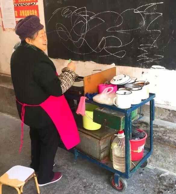 「美食」寻味锡都，听说来个旧的吃货都在这些地方浪~