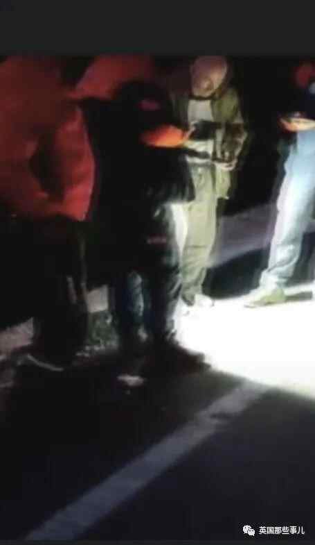 搜救队森林中寻找失踪醉酒男子，搜了一整晚发现他就在搜救队里找自己？