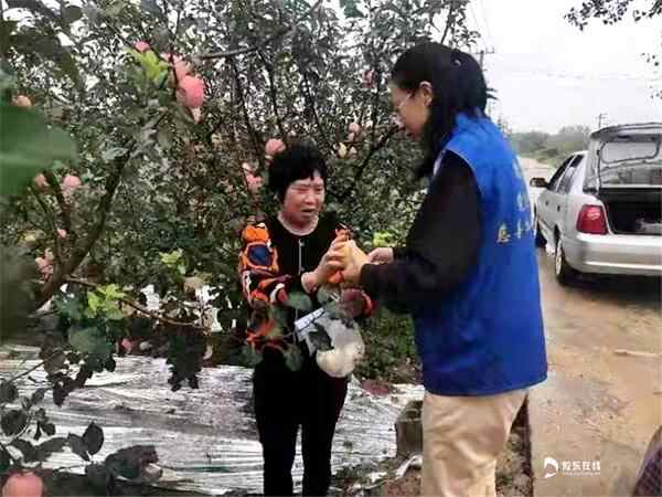 冰雹无情 慈善有爱：烟台市慈善总会爱心物资送抵受灾一线