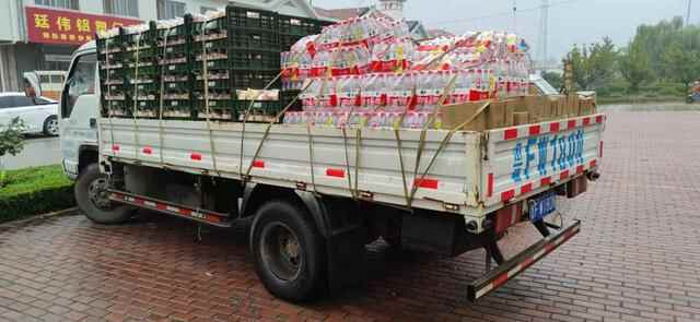 冰雹无情 慈善有爱——烟台市慈善总会爱心物资送抵受灾一线