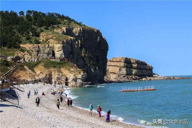 长岛县：拥有交通港口13处，港口泊位21个，有运输船舶52艘