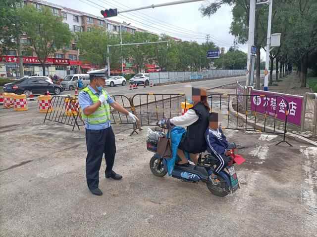 国庆我在岗 | 海阳交警开展为期30天的道路交通安全环境大整治专项行动