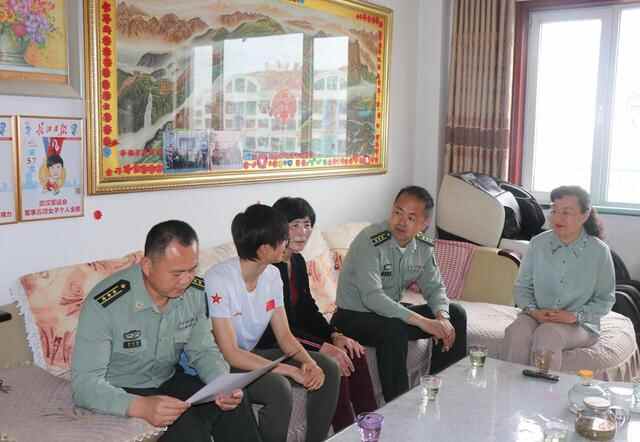 牟平区现役“一等功臣”再获“四有”优秀军**表彰