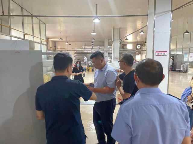 招远市温泉街道安全检查校园及周边食品安全隐患