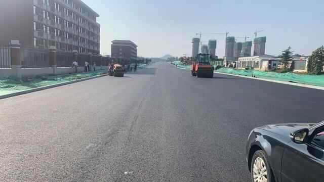 抢抓秋季黄金施工期，夹河新城重点项目建设快马加鞭