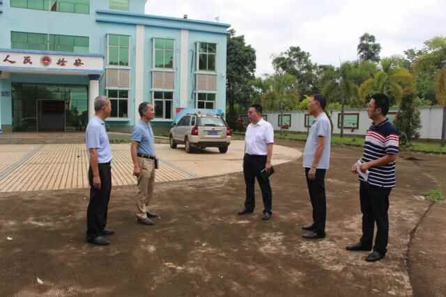 澄迈县**党组书记、代理检察长吴绍维到老城、福山检察室慰问调研