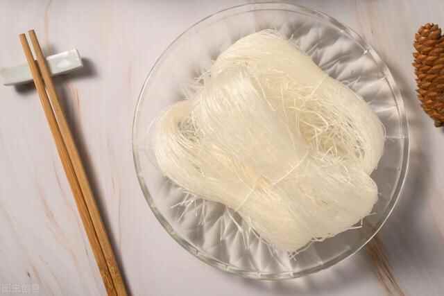 齐鲁大地之烟台（人口分布情况）：芝罘区87.7万人，龙口72.9万人