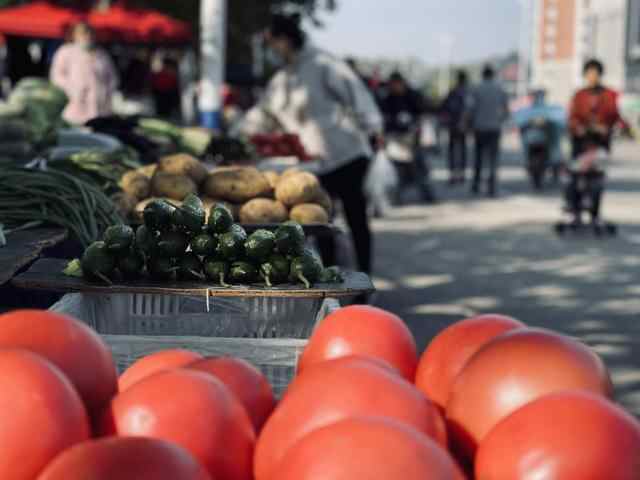 来牟平集市嗅一嗅最地道的烟火味道