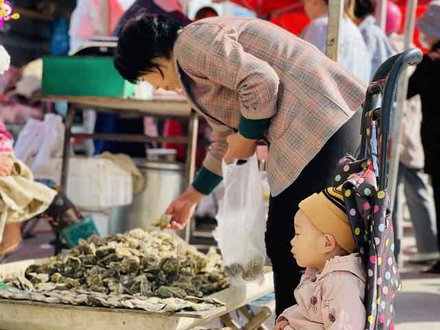 来牟平集市嗅一嗅最地道的烟火味道