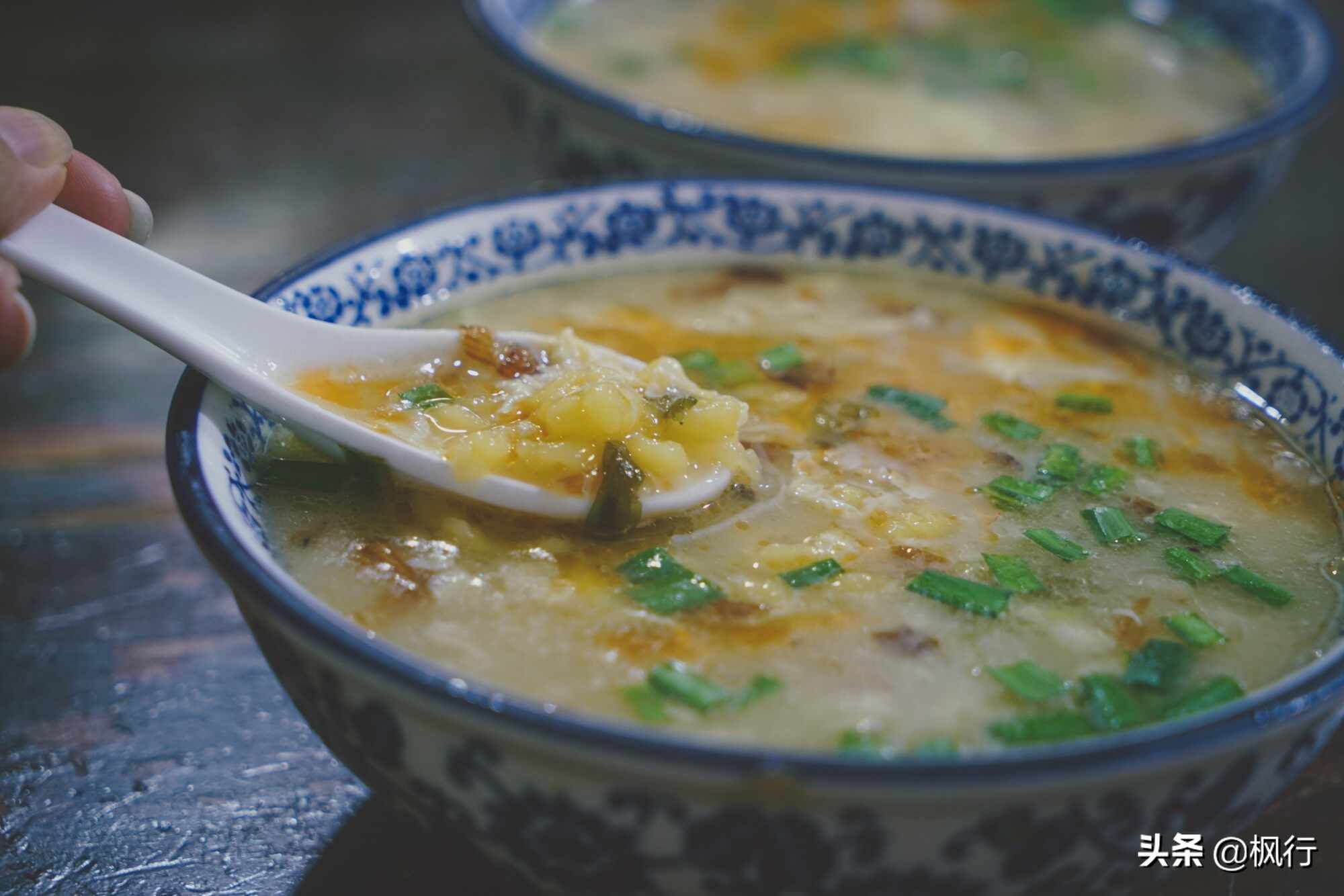 2天烟台旅游可以吃到啥？这4家餐厅14道美食经济实惠都是经典