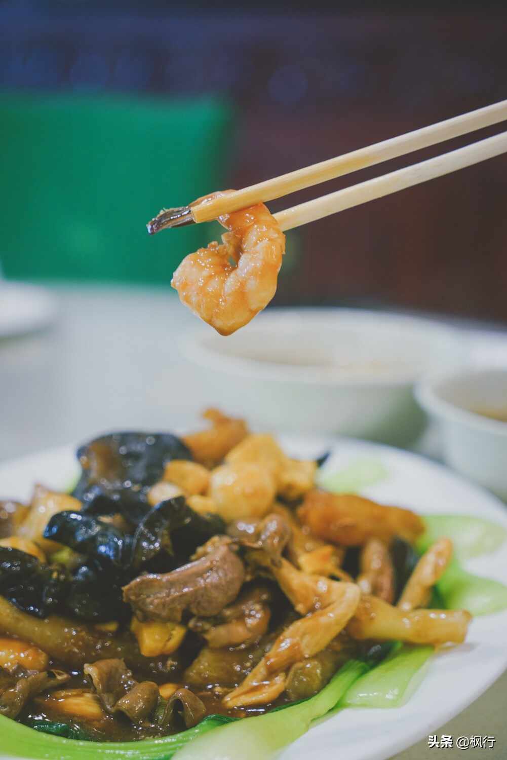 2天烟台旅游可以吃到啥？这4家餐厅14道美食经济实惠都是经典