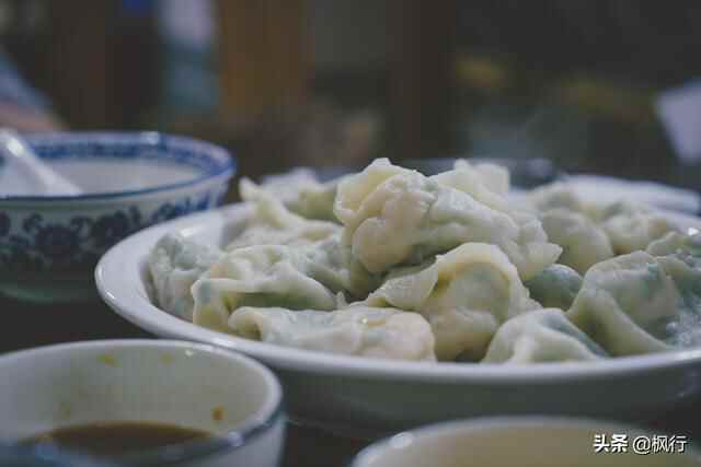 2天烟台旅游可以吃到啥？这4家餐厅14道美食经济实惠都是经典