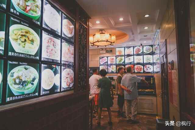 2天烟台旅游可以吃到啥？这4家餐厅14道美食经济实惠都是经典