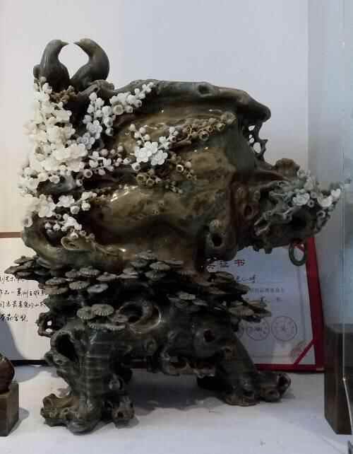 莱州玉雕王兆德：曾获中国工艺美术最高奖“百花奖”